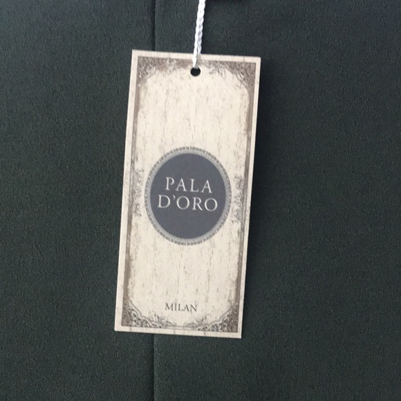 Very classy ladies dress - Picture 7 of 8